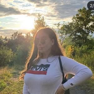 Meet your Posher, Emmalee